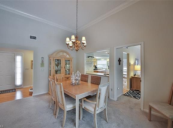 4th image of 5928 Chanteclair Dr