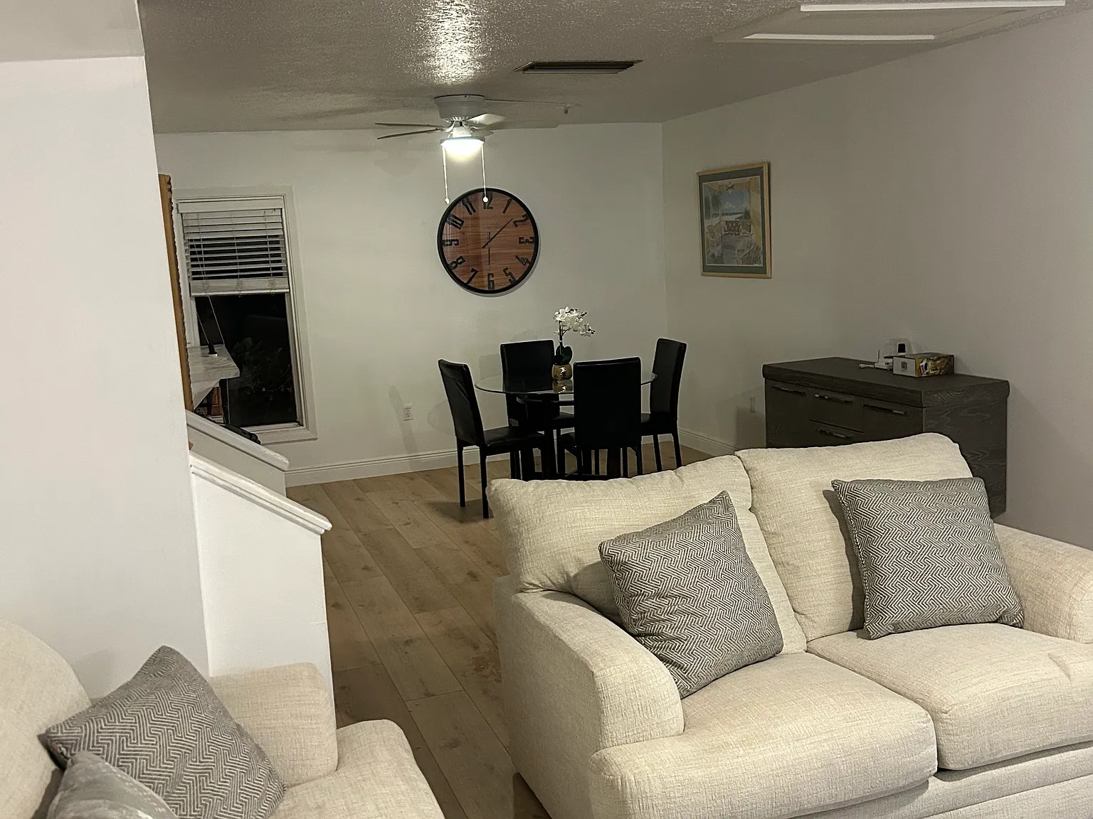 2 bed, 1.5 bath, 1012 sqft, $2,100 — Photo 4
