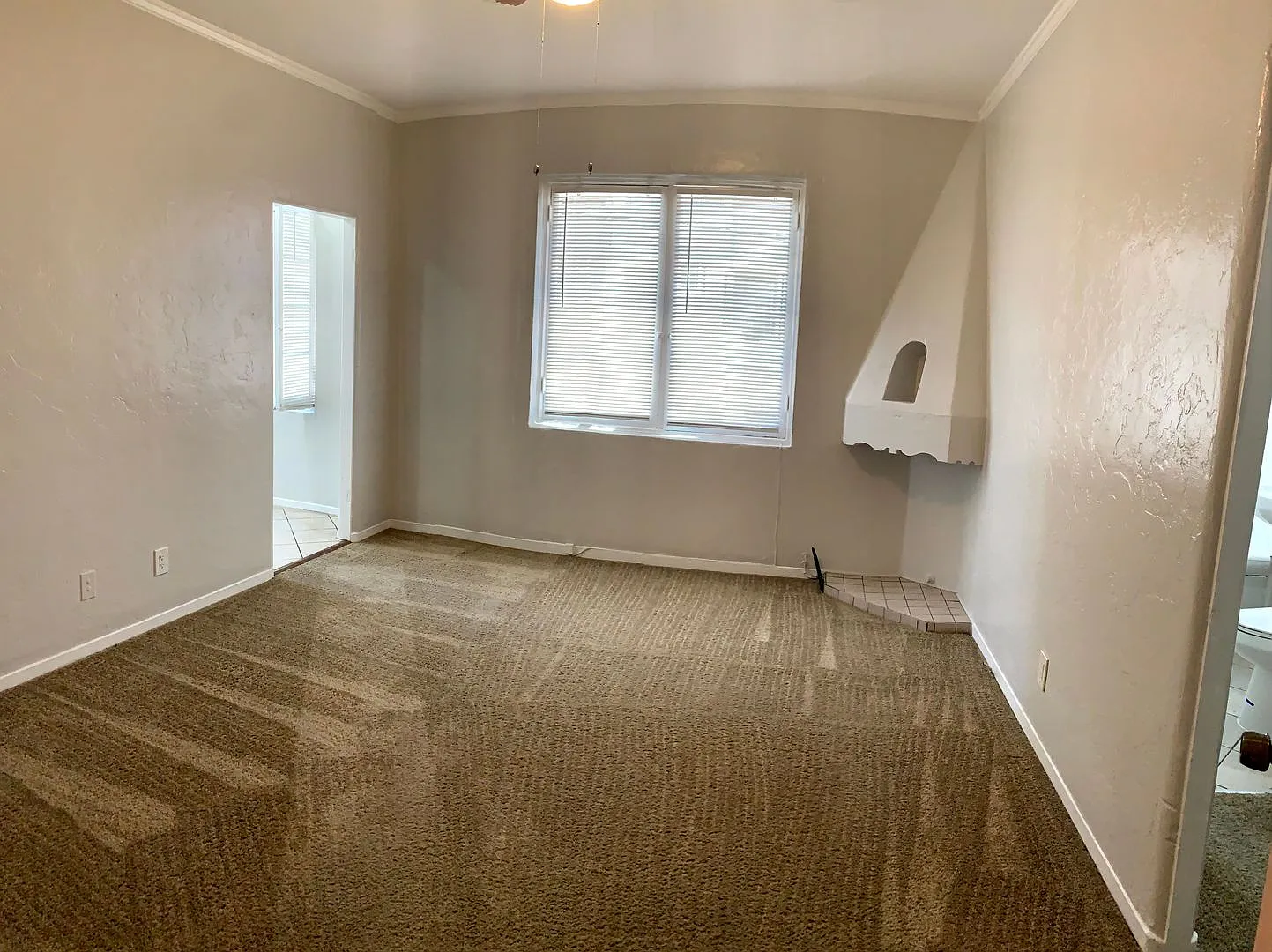 0080 - 328 Elm Ave. Llc. — Photo 4