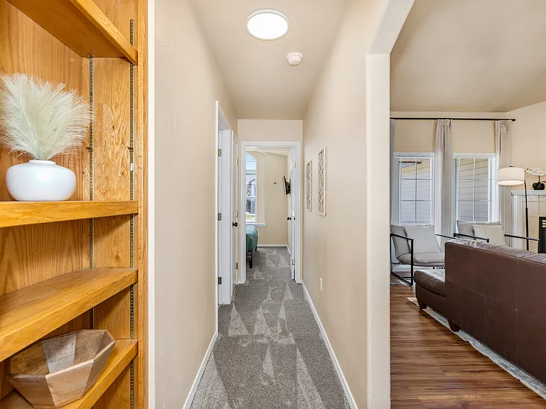 5875 S Hollyhock Way — Photo 4