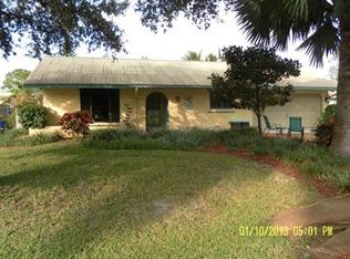 8233 Harrisburg Dr, Fort Myers, FL 33967
