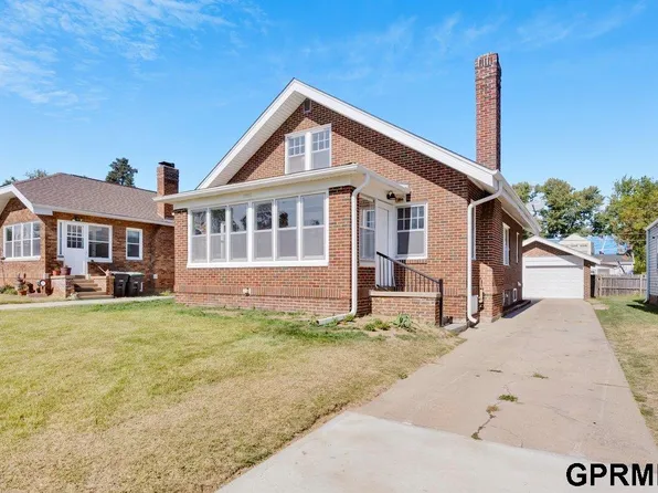 2866 Read St, Omaha, NE 68112