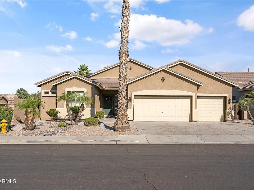 1st image of 3842 E DUBOIS Avenue