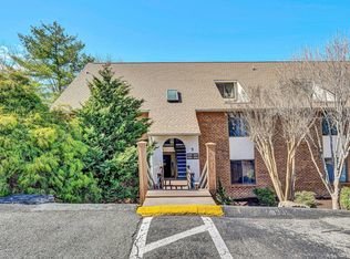 3339 Forest Ridge Rd, Roanoke, VA 24018