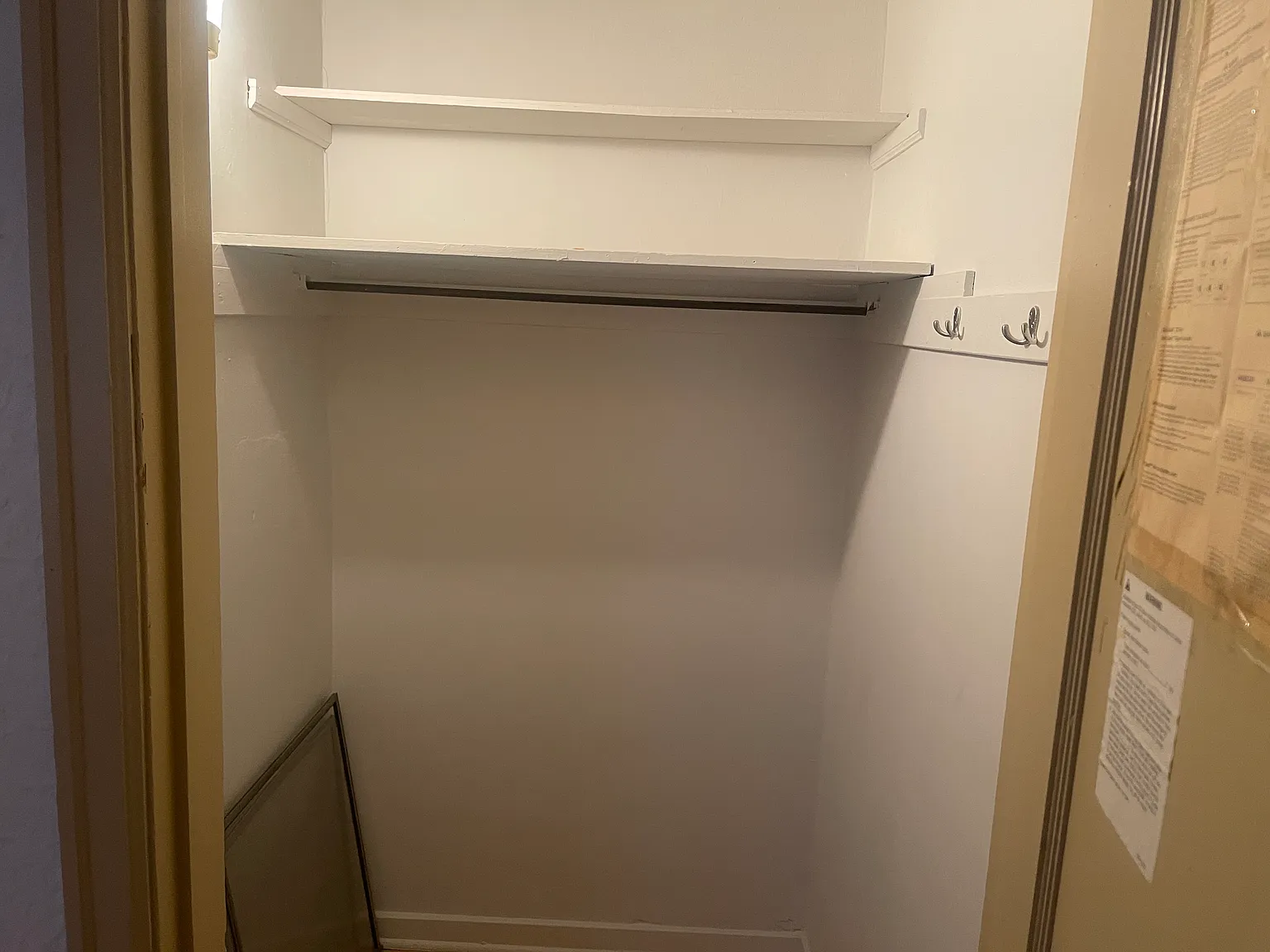 Studio, 500 sqft, $900 — Photo 3