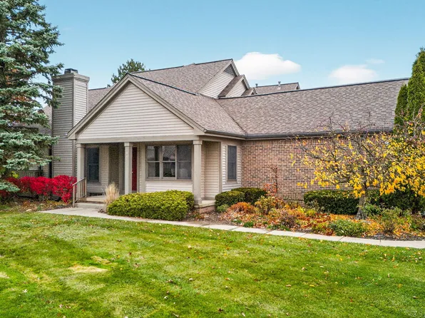 561 Galen Cir, Ann Arbor, MI 48103