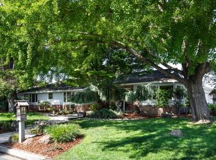 1310 Harwalt Dr, Los Altos, CA 94024