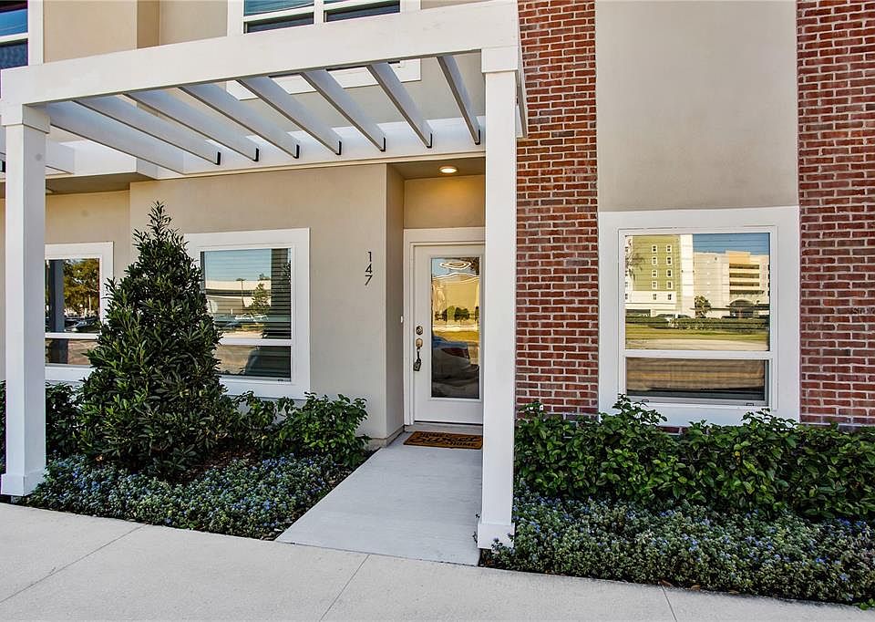 147 Fulton St, Sanford, FL 32771 Zillow