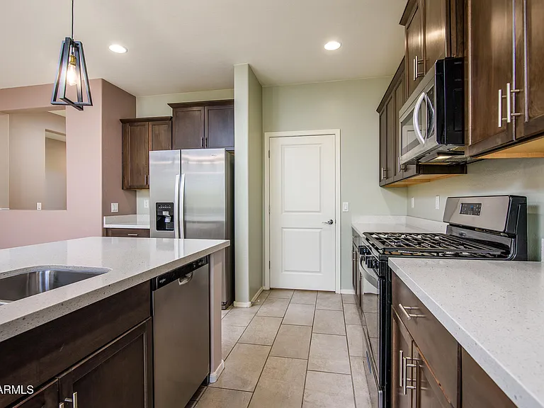 41960 W Morning Glory Way — Photo 12