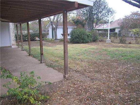 2nd image of 607 Hillbrook Dr