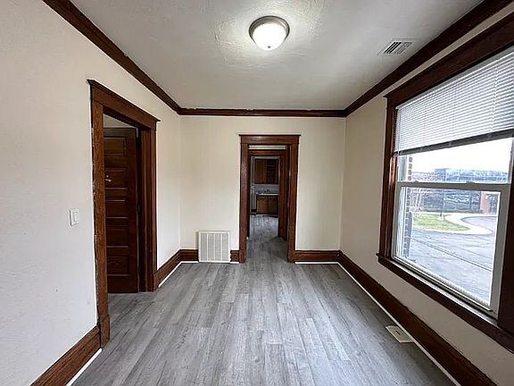 5th image of 1107 N Burdick St #1107B