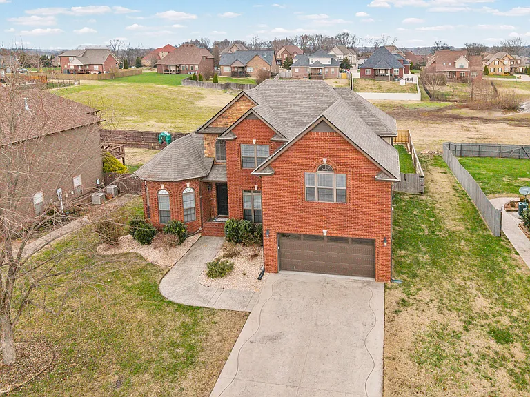 1517 Green Grove Way — Photo 4
