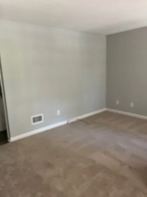 2 bed, 1.5 bath, 1050 sqft, $1,450 — Photo 4