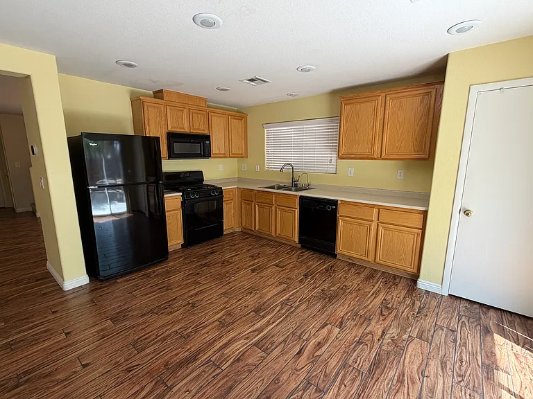 11617 Royal Derwent Dr — Photo 13