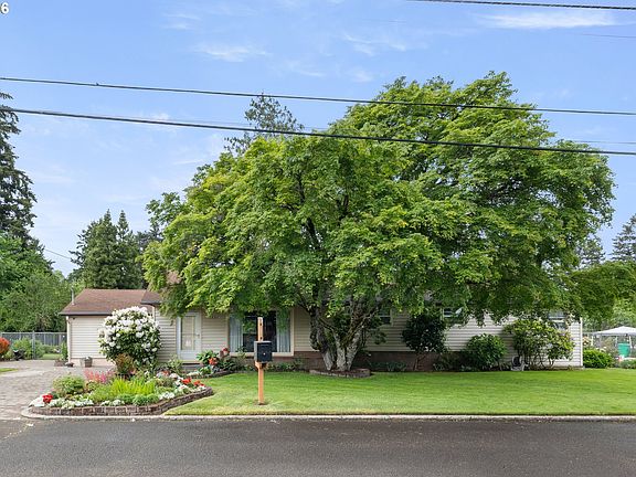 2nd image of 1831 NE 142nd Ave