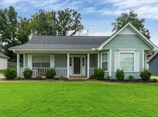 1945 Riva Ridge Rd, Helena, AL 35080