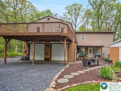 9223 N Loop Rd, Slatington, PA, 18080