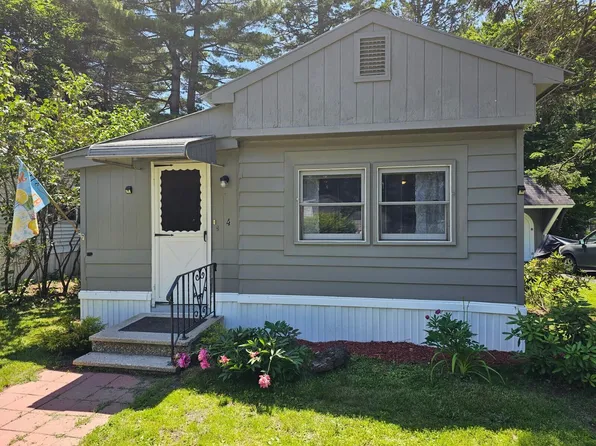 4 Iris Court, Augusta, ME 04330