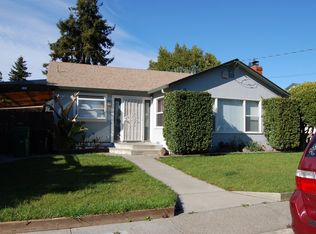 1735 Mesa Way, Santa Rosa, CA 95407