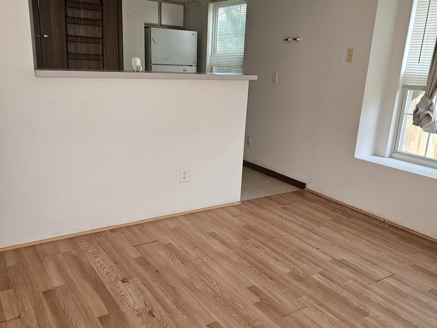 3 bed, 1200 sqft, $1,600 — Photo 3