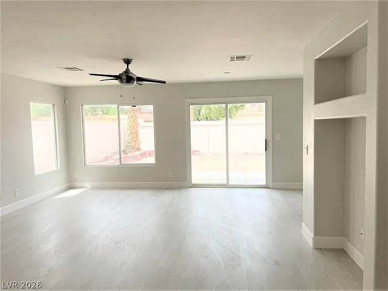 10108 Basalt Hollow Ave — Photo 4