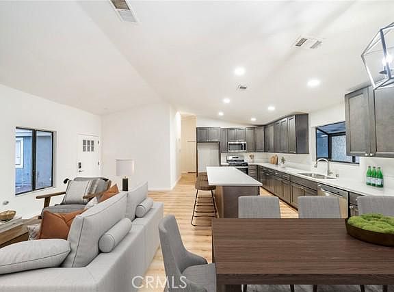 4th image of 331 Blue Ridge Ln