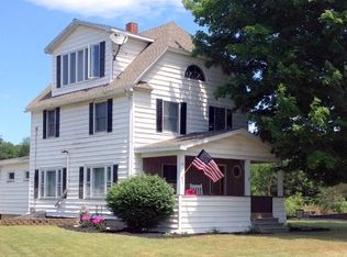 31 Circle Dr, Waverly, NY 14892