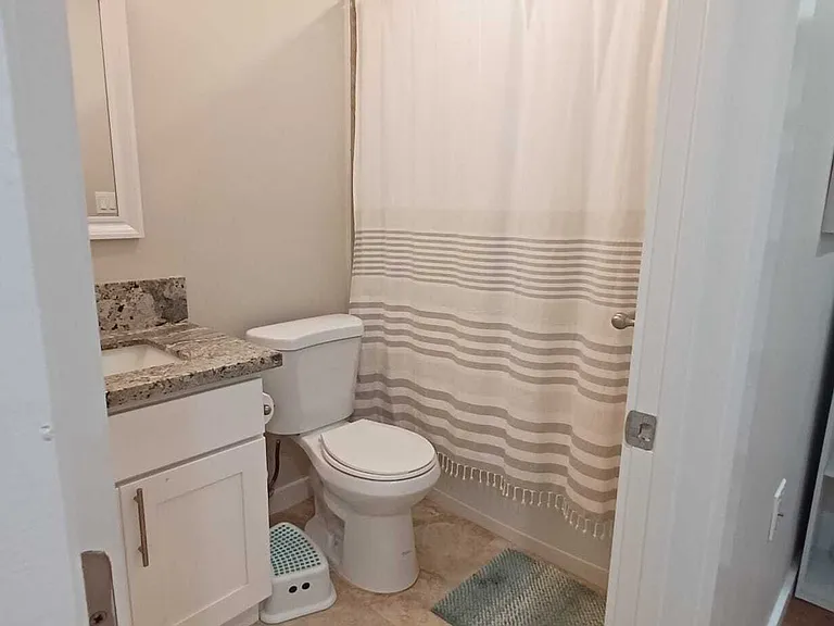 16-2150 Gardenia Dr — Photo 41
