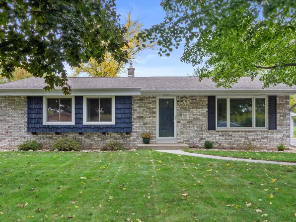 N67W23868 Linda DRIVE, Sussex, WI 53089