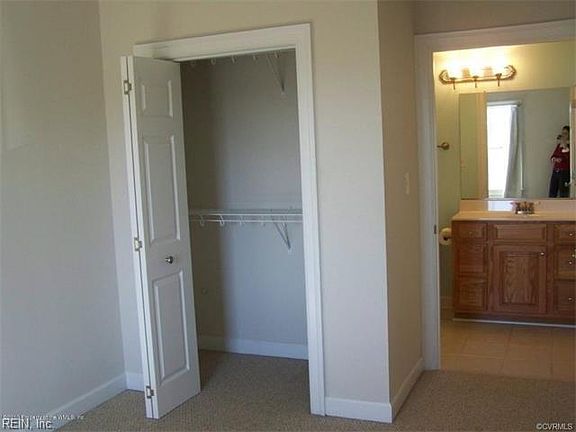 3rd image of 5109 Center St APT 4