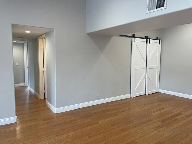 19 Terrace Cir — Photo 7