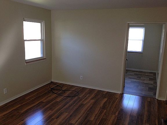 4th image of 9343 Ballentine St
