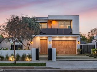 5027 Nagle Ave, Sherman Oaks, CA 91423