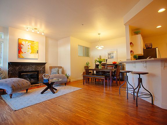 2nd image of 2016 Newport Way NW