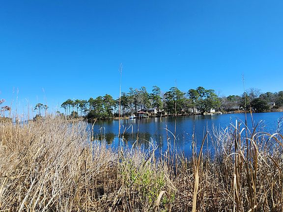 3rd image of 320 Martin Creek Drive