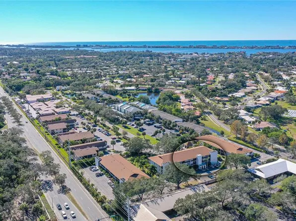 7203 Curtiss Ave APT 1F, Sarasota, FL 34231