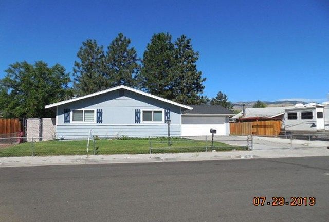 1st image of 3200 Hickory Dr