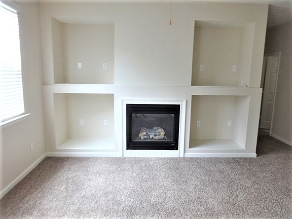 2nd image of 422 Chatooga Ln