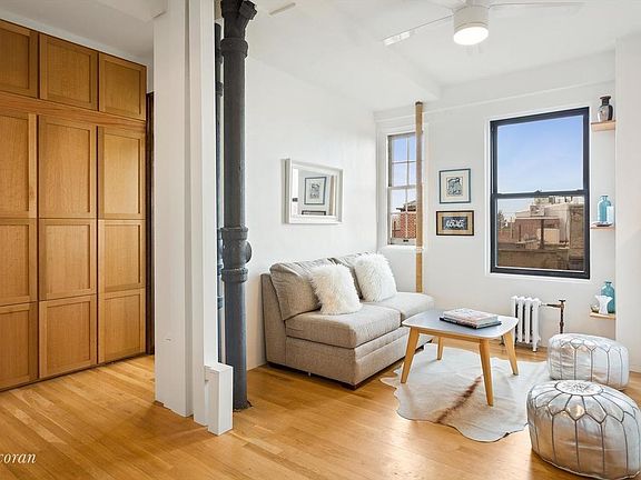 4th image of 135 Eastern Pkwy APT 8B