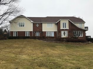 1443 Schaumburg, South Barrington, IL 60010