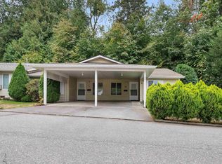 3350 Elmwood Dr #20, Abbotsford, BC V2S6B2