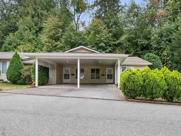 3350 Elmwood Dr #20, Abbotsford, BC V2S 6B2
