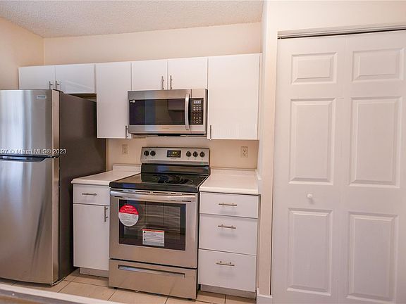 5th image of 11579 NW 44th St #11579