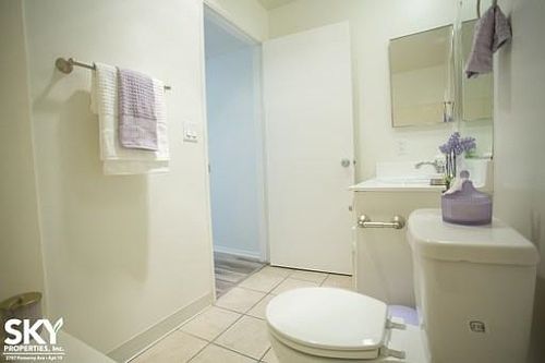 5th image of 11028 Landale St APT 201