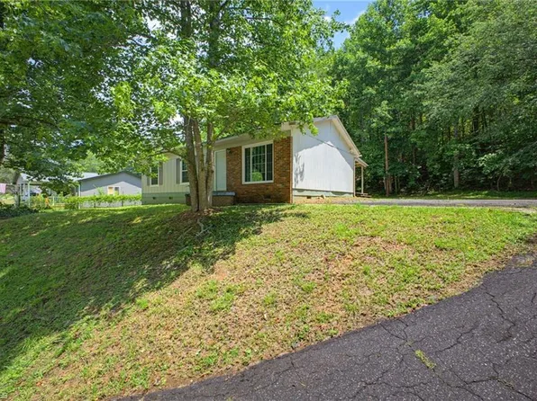488 John Swofford Rd, Nebo, NC 28761