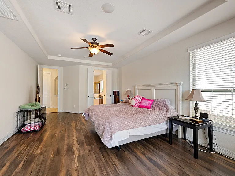 4627 Miramar Dr — Photo 37