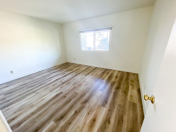 4th image of 240 San Marcos St APT D