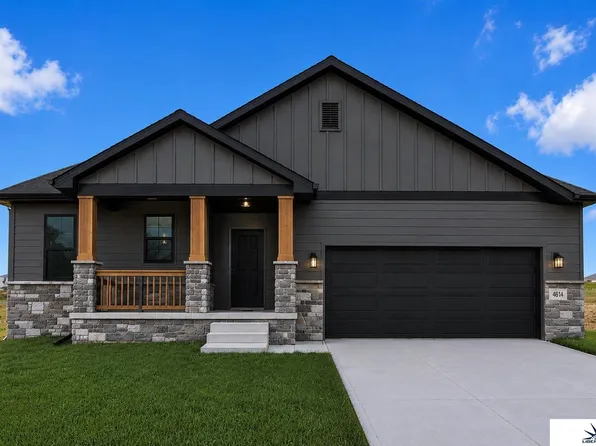 11506 Bearcreek Dr, Papillion, NE 68046