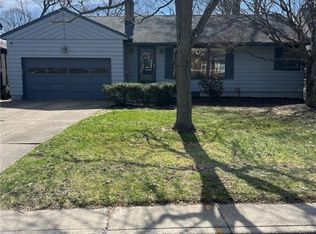2340 Grant Ave, Cuyahoga Falls, OH 44223