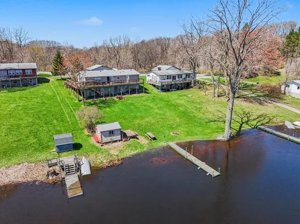 4664 S Eden Lake Rd, Custer, MI 49405